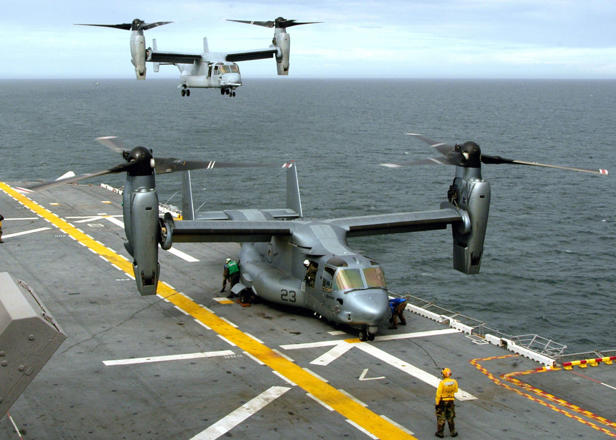 ΕΚΤΑΚΤΟ- Αμερικανικό αεροσκάφος ΜV-22 OSPREY κατέπεσε στις ακτές της Αυστραλίας